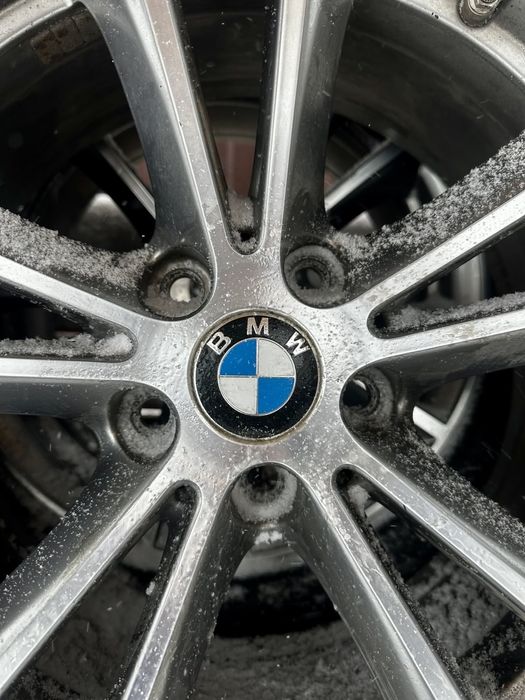 Продам титани і шини