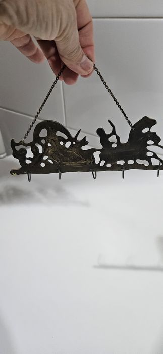 Brass Key Holder446314811984465920