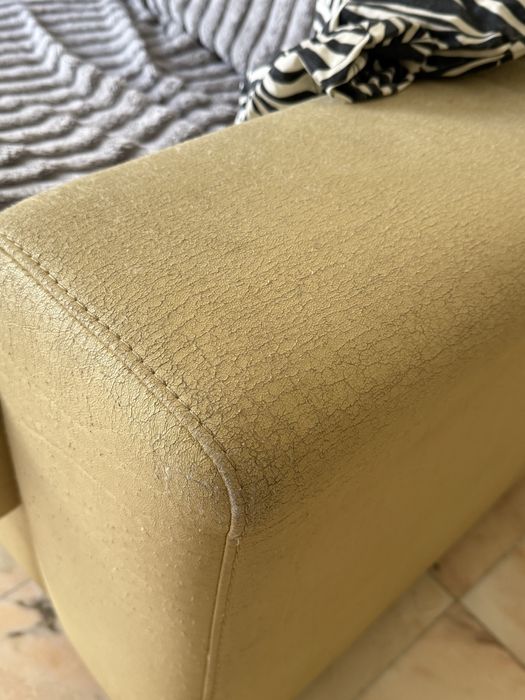 Sofa de 3 lugares com chaise direita