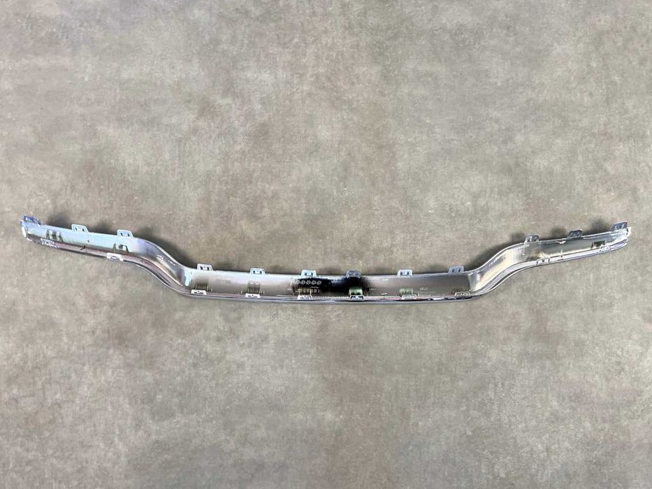 Молдинг заднього бампера ( нижній )  Mercedes Benz ( GLS Class X166 )