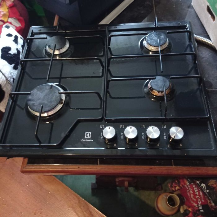 Kuchenka gazowa Elektrolux do zabudowy jak nowa