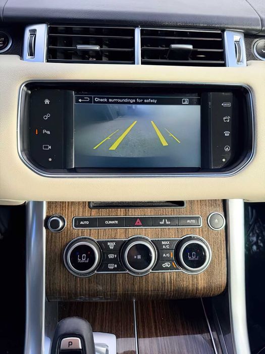 Land Rover Range Rover Sport HSE      2016