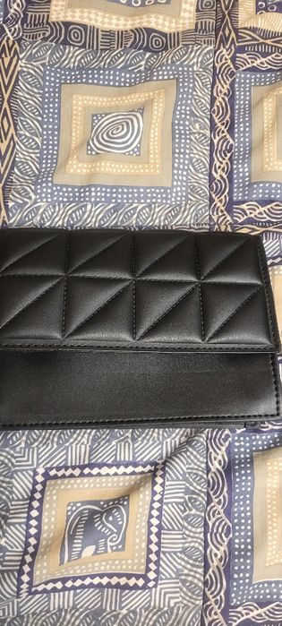 Сумка жіноча  молочна,,чорна