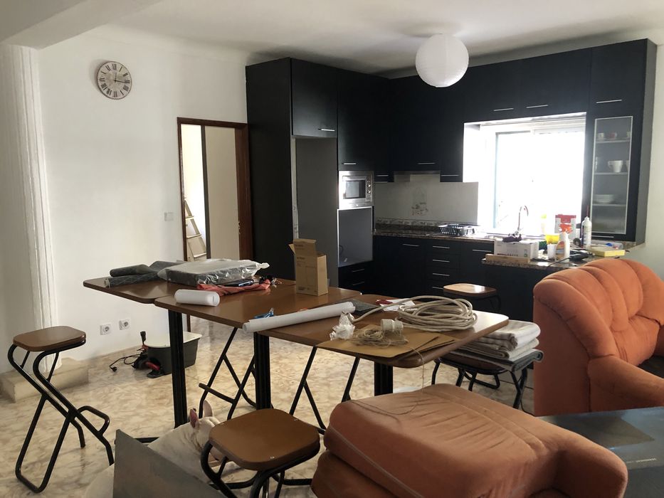 Aluguer de quartos/casa a estudantes ou professores aluguer quarto