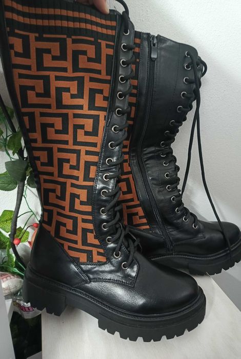 Kozaki nowe z elastyczną cholewką 37-24 cm