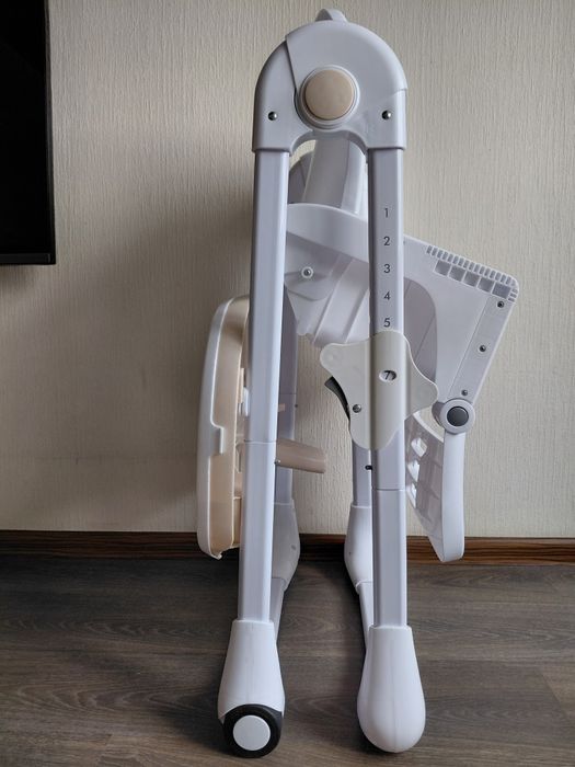 Стілець для годування (шкіряний чохол) Bambi M 3890 Сaramel QT Бежевий