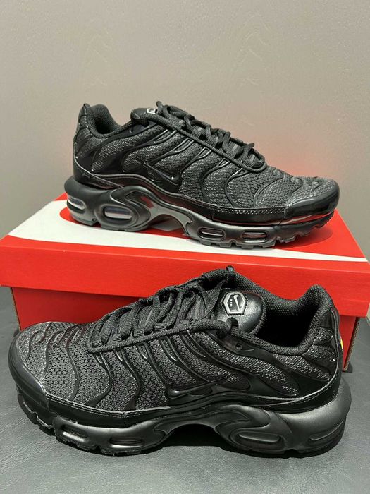 Air Max TN Plus Black R.45