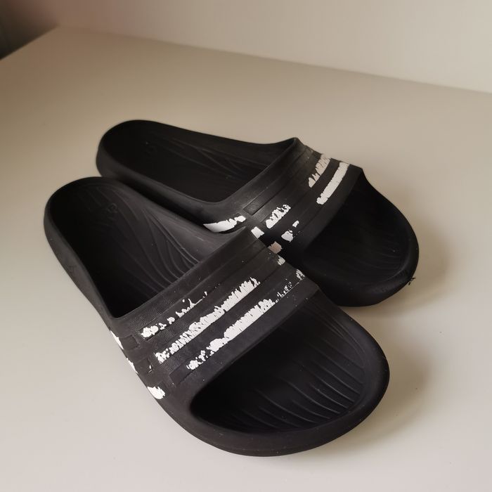 Klapki adidas R. 38