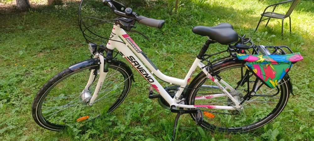 Rower trekkingowy damski