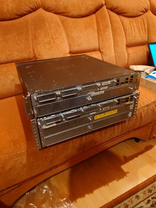 Cisco 2951/K9 маршрутизатор