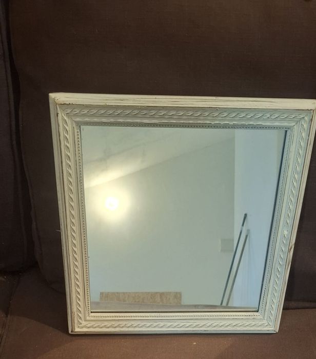 Espelho com moldura 30 x30