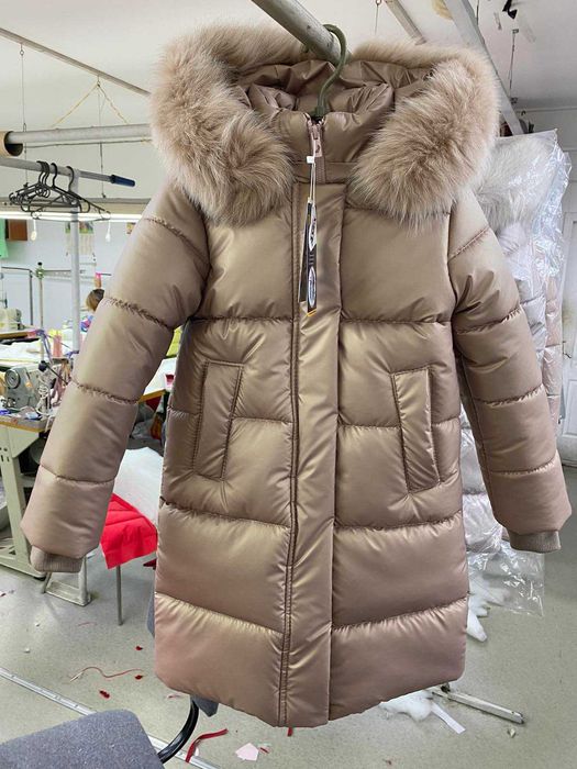 Хит продаж, пуховик с натуральной опушкой, 122-158 см