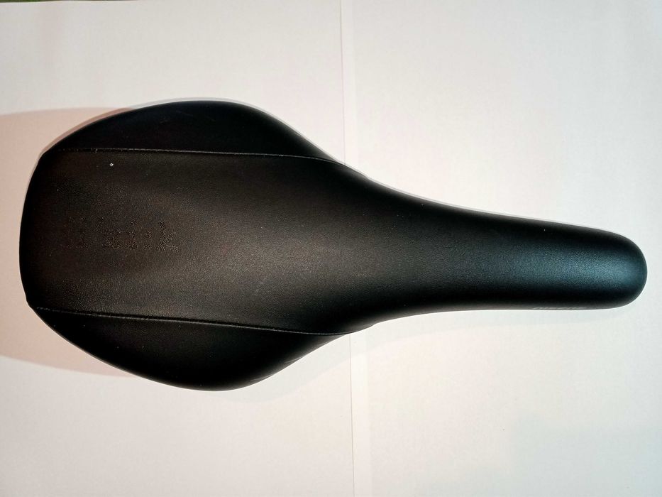 Siodełko Rowerowe Fizik 129mm szer