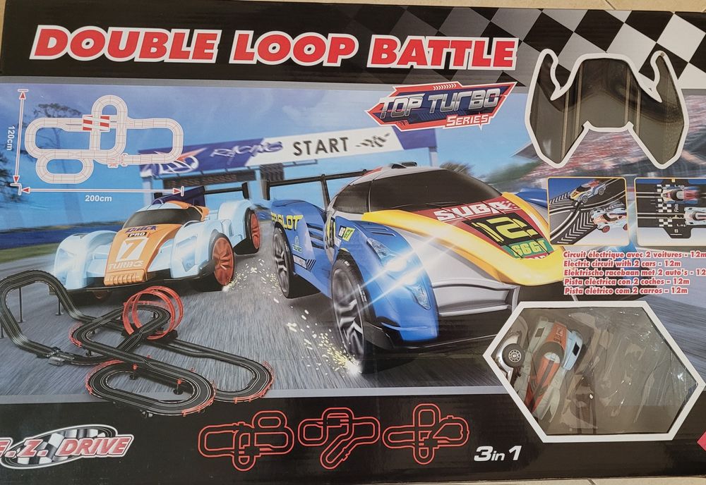 Pista de Carros Elétrica "Double Loop Battle" 3 em 1 – Completa e em Bom Estado