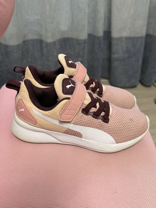 Кросівки Puma для дівчинки  33  Pum 33 Puma 21 см  кросівки пума 22 см  кросівки 34,5 кросівки 22 см