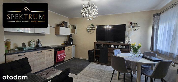 Dom szeregowy  częściowo po remoncie,  około 120m2