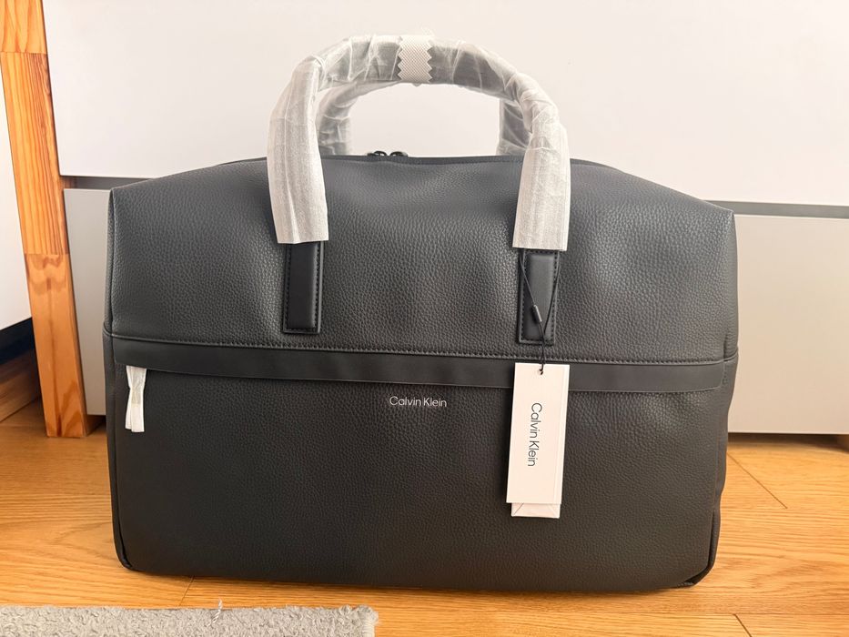 Nowa torba podróżna Calvin Klein CK must weekender