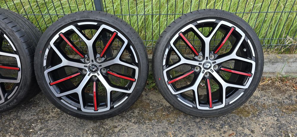 Koła Alufelgi Renault Clio Megane RS 245 35 R19 93Y