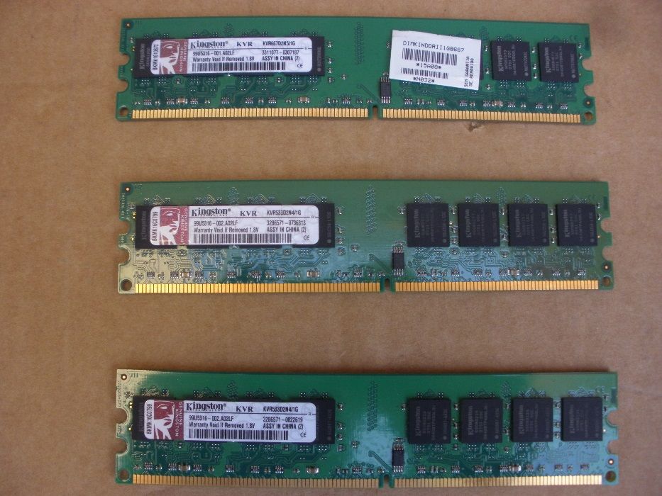Memória RAM Kingston 1Gb