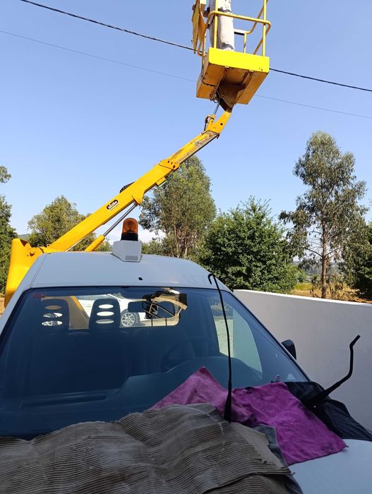 Aluga se Plataforma elevatória, Barquinhas mini giratória