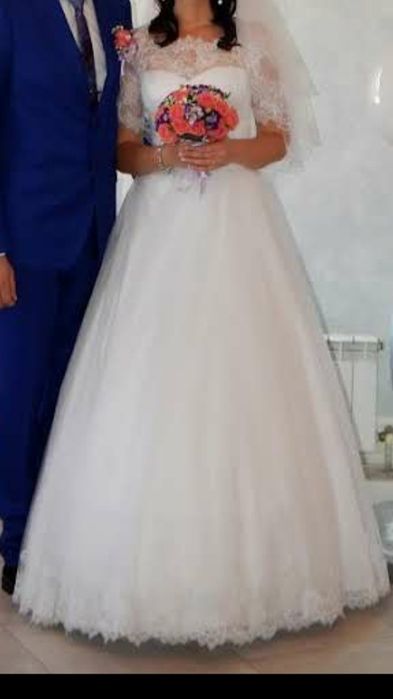 Свадебные платье