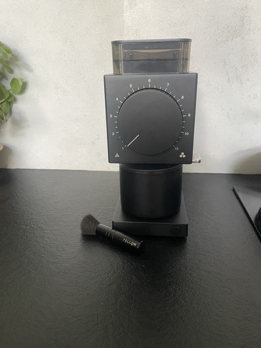 Młynek automatyczny do kawy Fellow Ode 2 Czarny