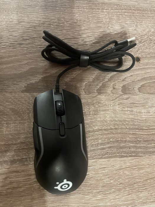 Компʼютерна мишка steelseries rival 5