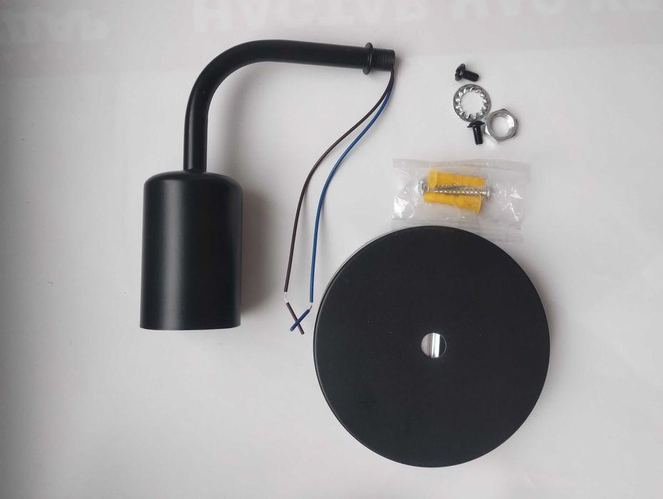 Светильник лофт минимализм е27 черный Новые