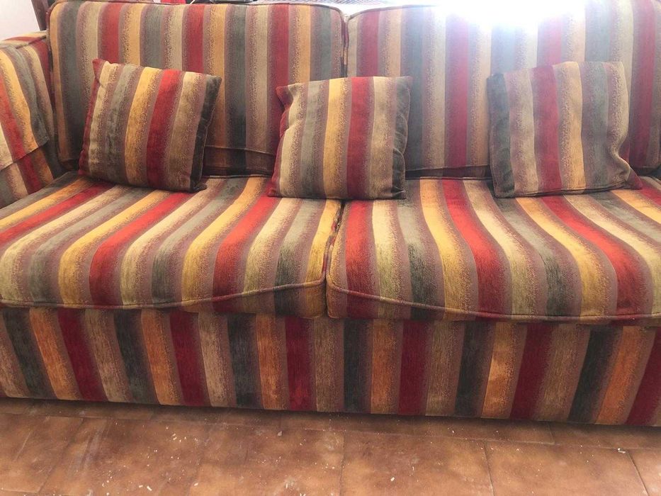 Sofá de 3 lugares + Cadeirão