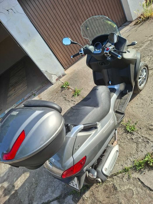 Motocykl Piaggio mp3