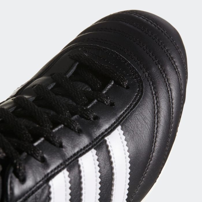 Chuteiras de Futebol Adulto Copa Mundial FG