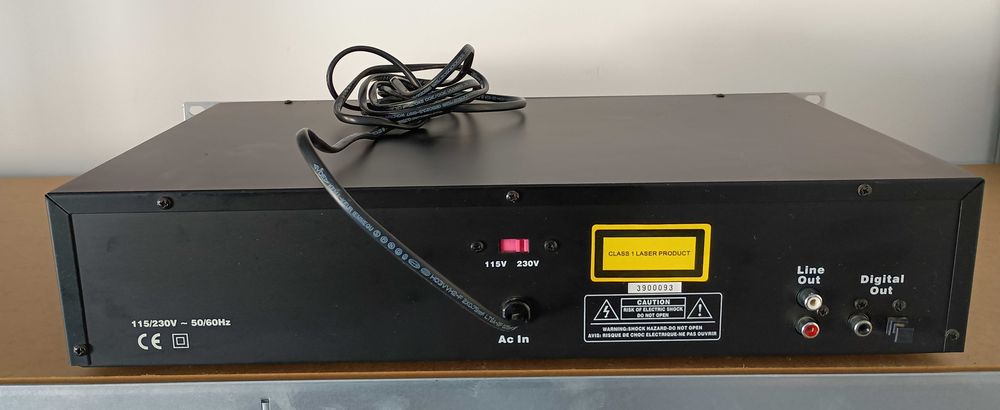 Amplificador, leitor de CD's e colunas audio
