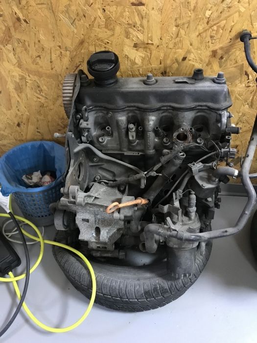 Motores para reparar/pecas VW Golf III /Seat 90cv