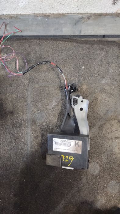 Moduł sterownik immobilisera immo toyota Avensis t29