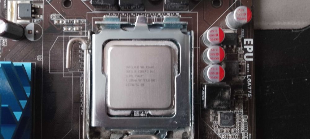 Zestaw płyta + procesor Intel + ram 4 GB + dysk 1 TB + klawiatura