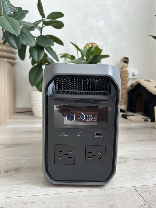 Портативна зарядна станція EcoFlow DELTA 3 Classic (1024 Вт·год / 1800 Вт)