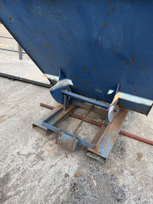 Kontener koleba samowyładowczy  1,5m3