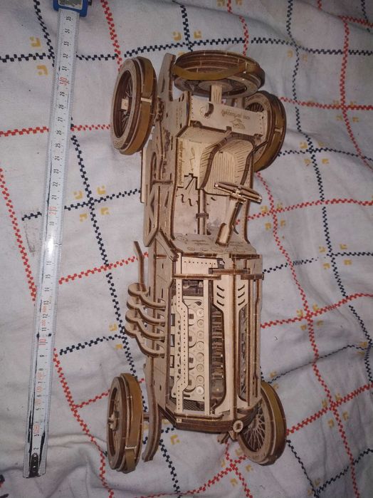 ugears машина спорткар пошкоджена хлам