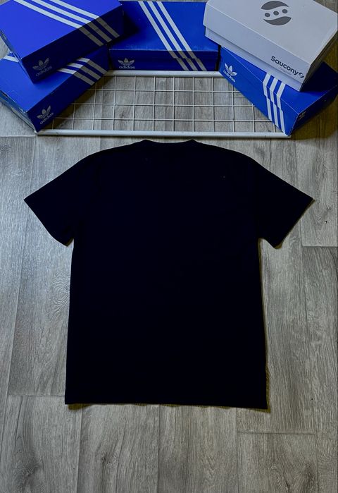 Футболка "Weekend Offender"