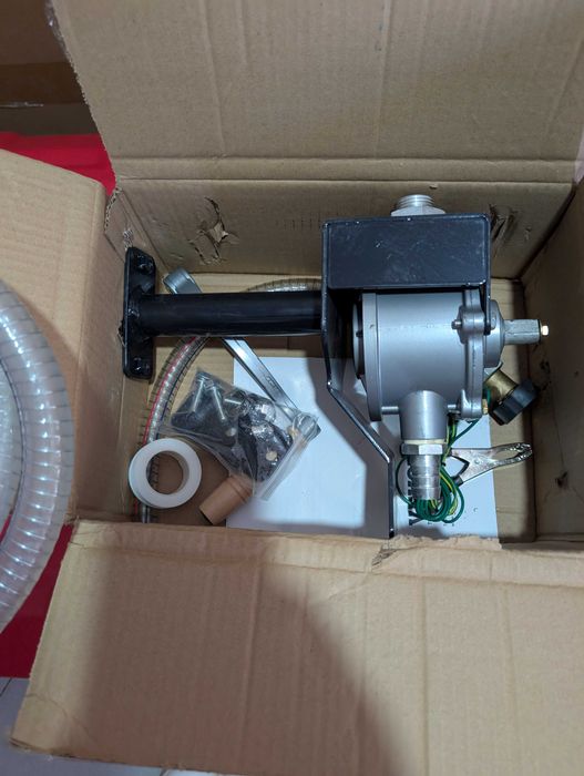 Deposito de combustível 122 litros