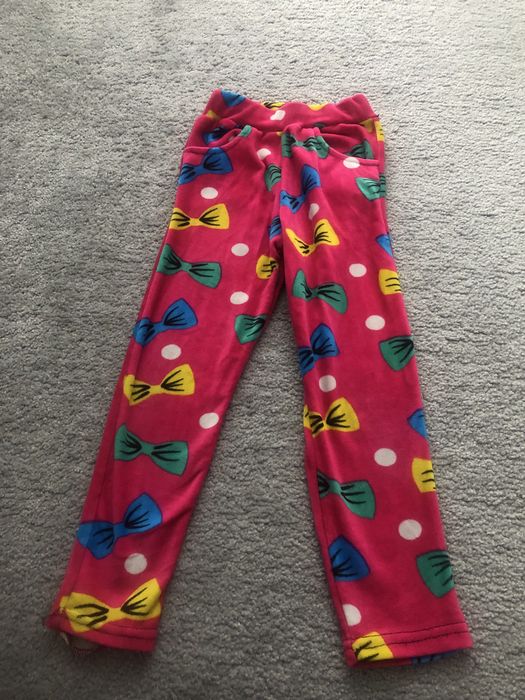 Welurowe spodnie 104-116