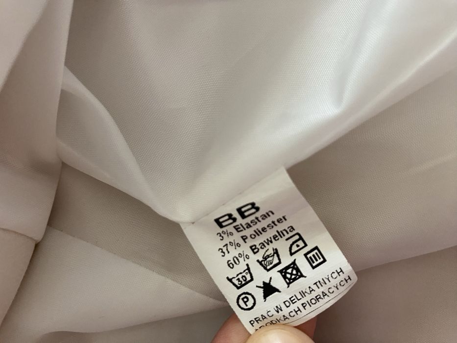 44 Beżowy Blazer Marynarka BB Klasyczna Do Pracy Elegancka
