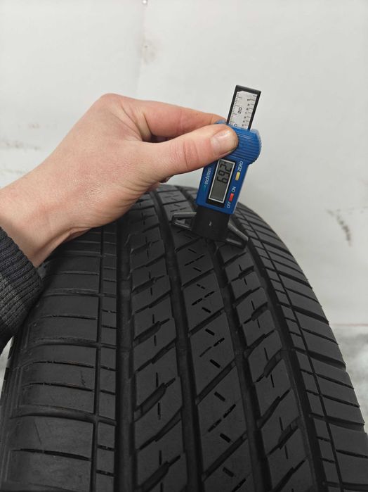 R17 225 60 99H Bridgestone Ecopia шини з американського авто 3шт