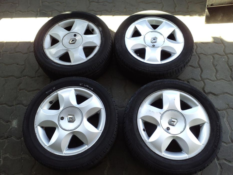 Jantes Renault R15 Com Pneus 185/55 Furação 4X100