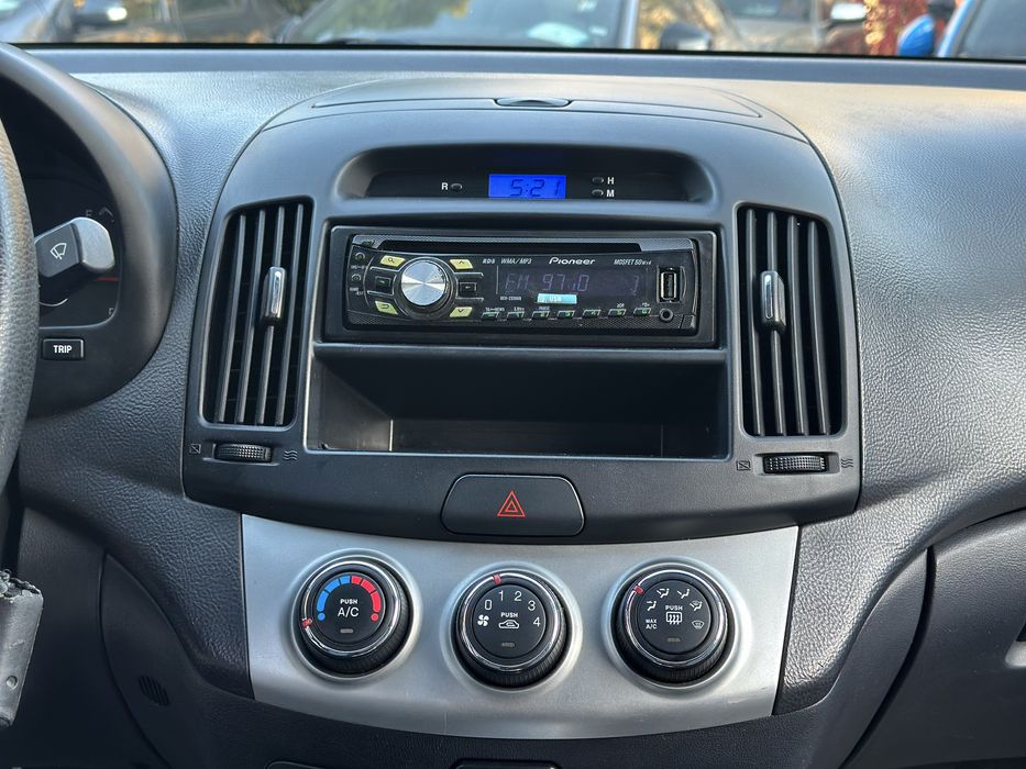 Продам Hyundai Elantra 2011