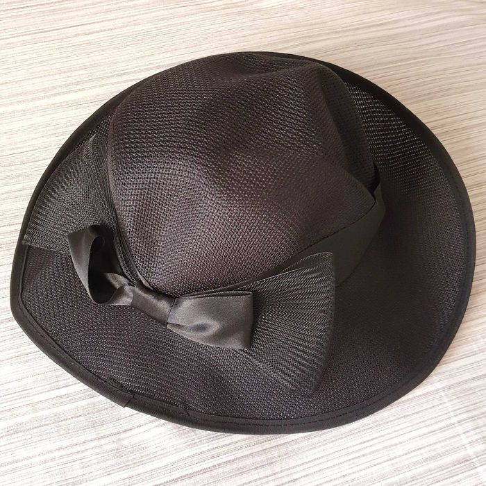 Chapéu de Senhora preto - NOVO