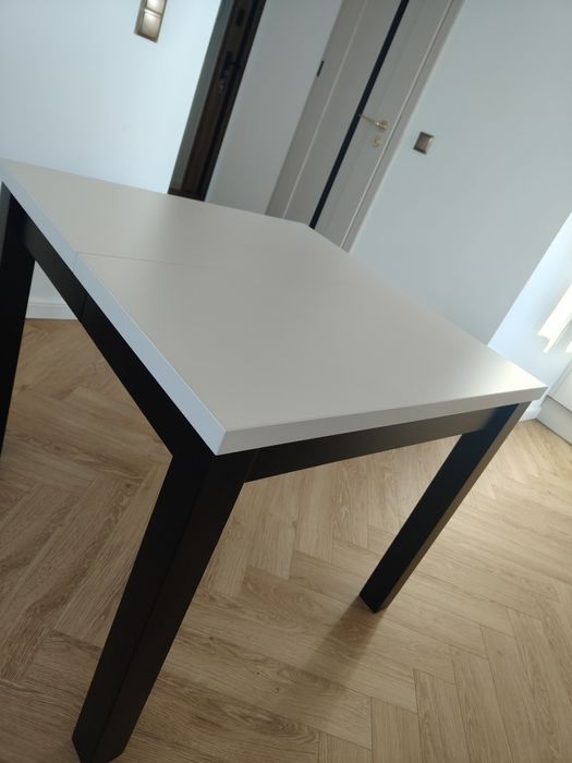 Stół kaszmirowy rozkładany