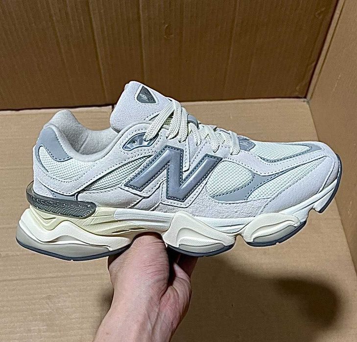 New Balance 9060 White gray-Rozmiar 42