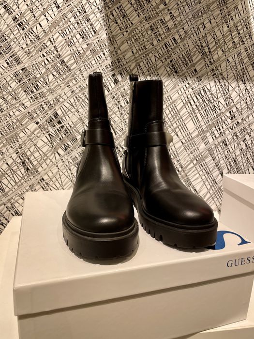 Ботинки Guess оригинал