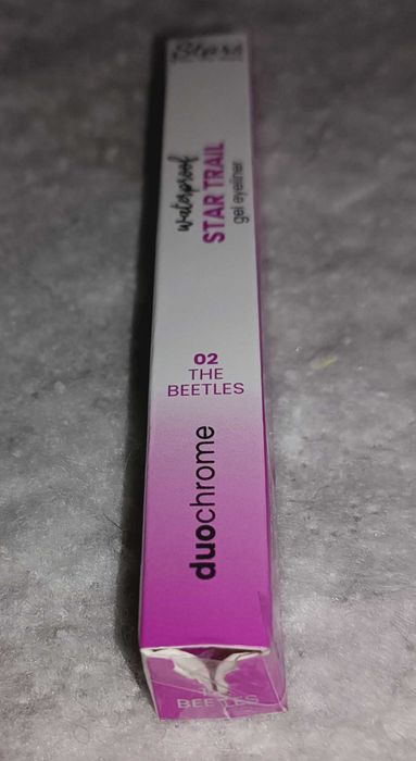 Wodoodporna kredka do oczu 02 Stars from The Stars